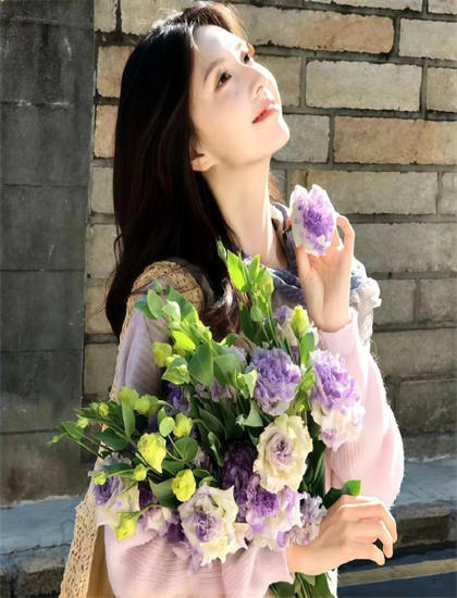 如果我们是季节象征隐喻解析：符号意义与深层寓意探讨